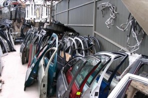 Где купить запчасти для Рено? Авторазборка или новые?